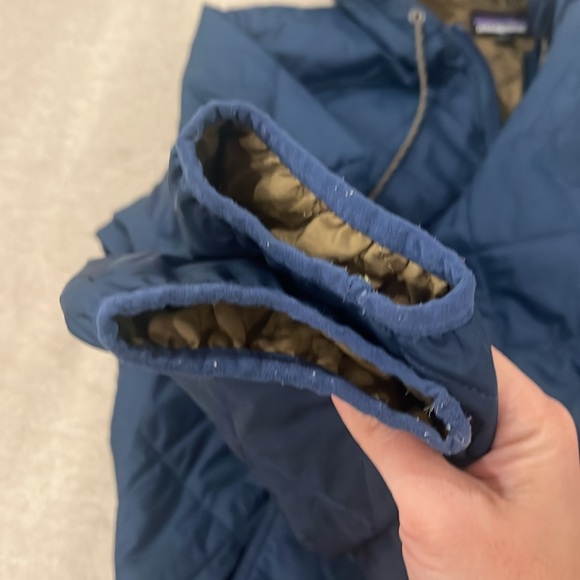 Patagonia Men’s Diamond Quilted Bomber Hoody Jacket - Picture 6 of 8